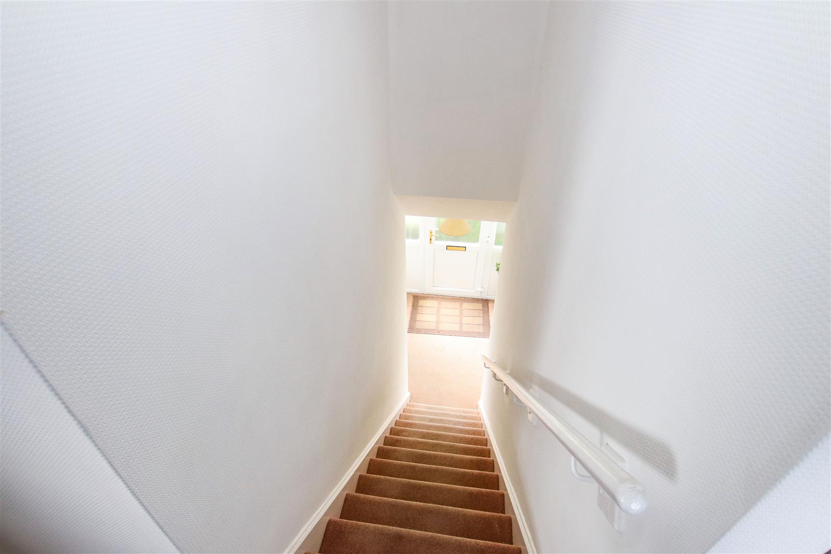 FIRST FLOOR LANDING